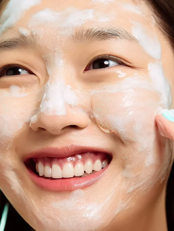 Renewing Foam Cleanser 150ml – Image 2