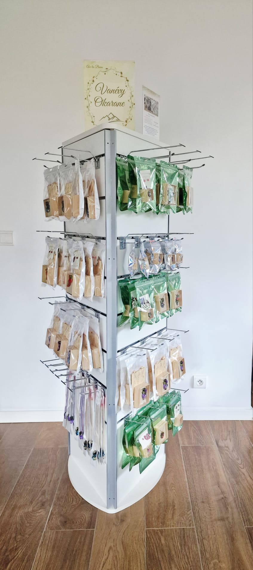 Mega Menu Image1000555