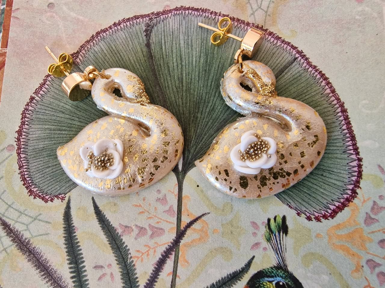 Boucles d'oreilles cygnes