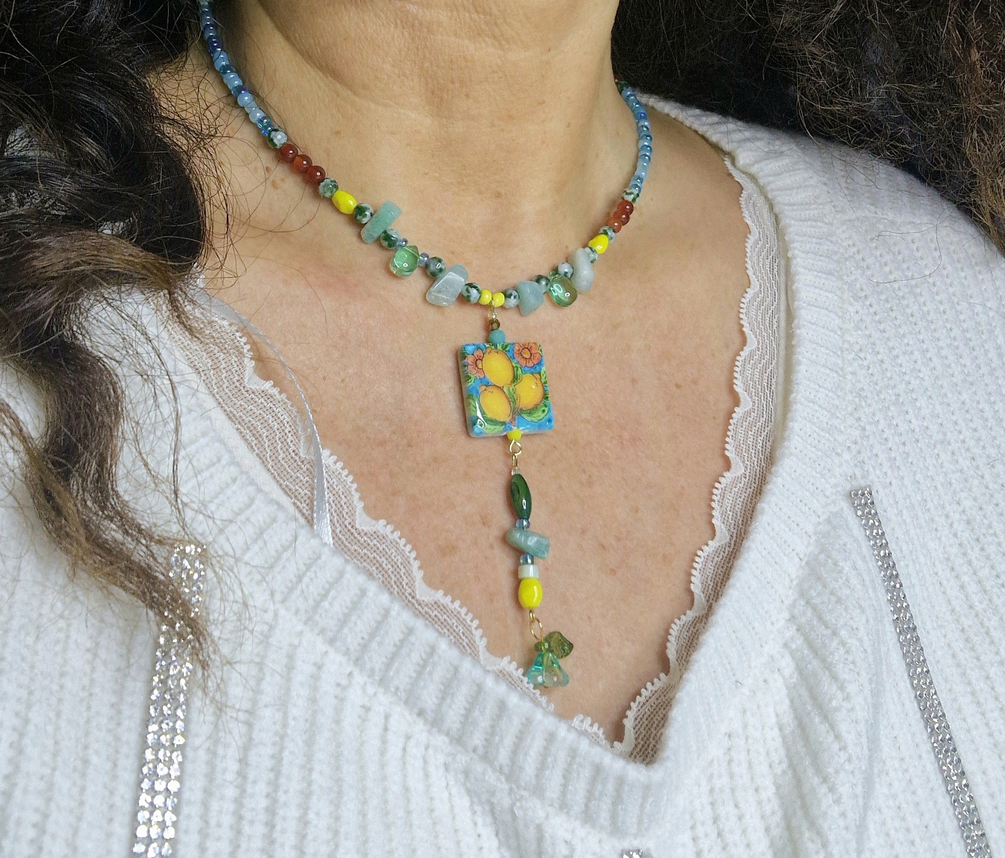 collier court turquoise