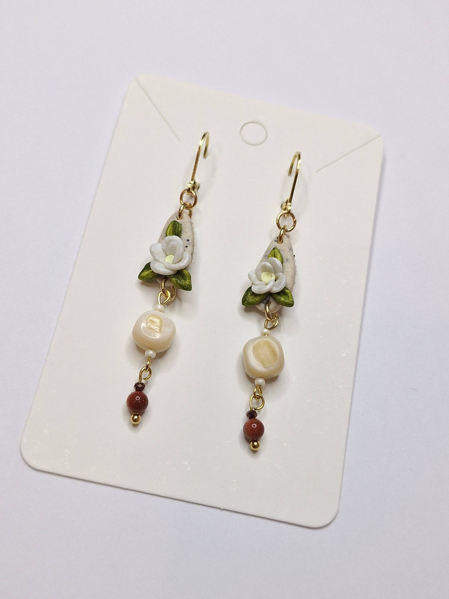 Boucles d'oreilles écrues